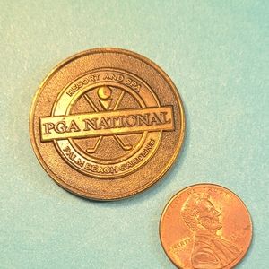 PGA National Resort & Spa Palm Beach Ball Marker Pre-owned 👌